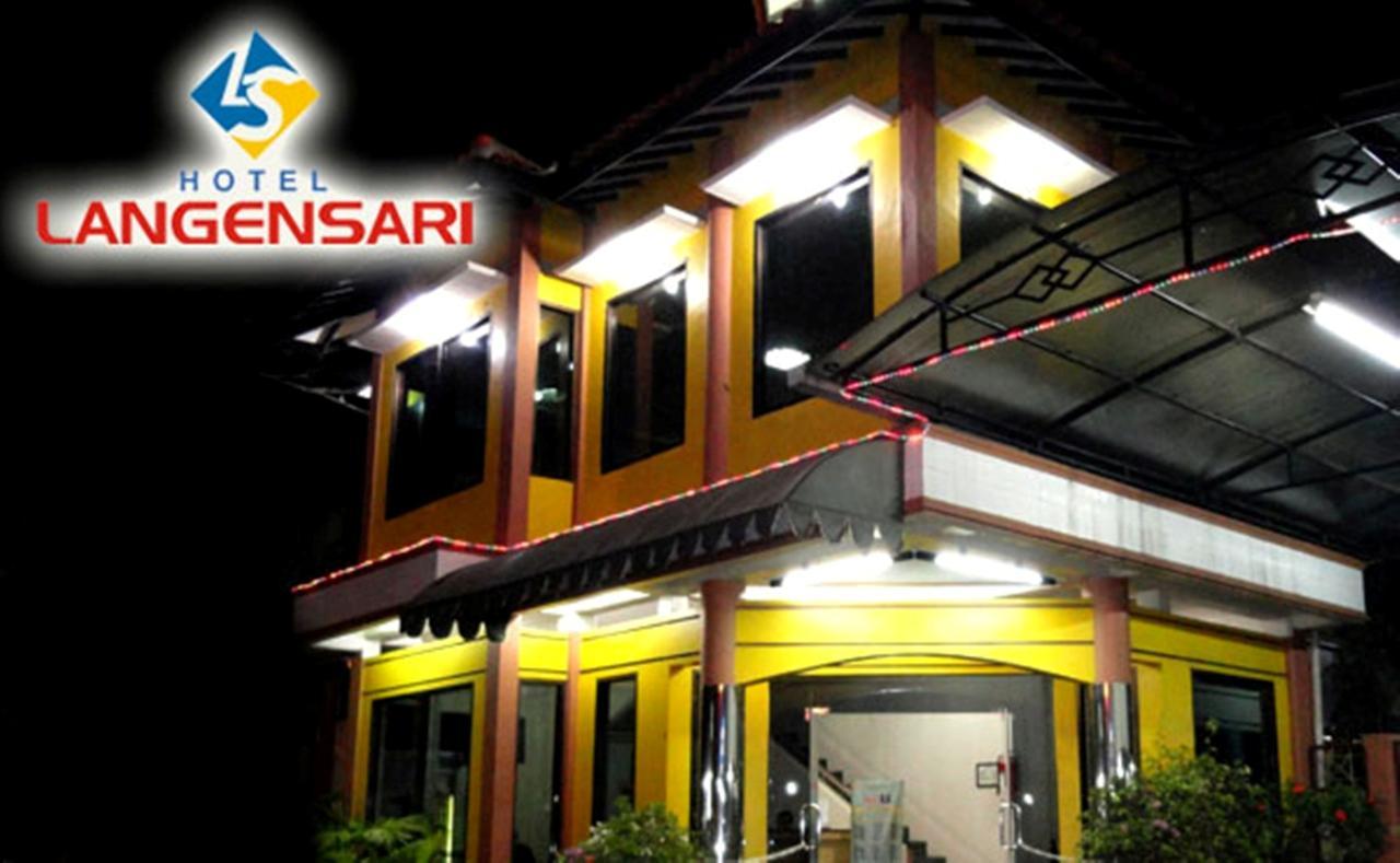 Langensari Hotel Cirebon Kültér fotó